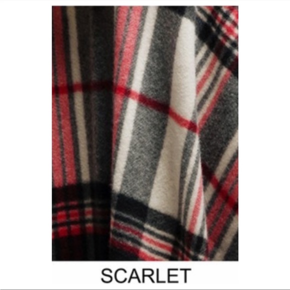 BOHO AUTUMN PLAID COZY RUANA IN RED - Picture 7 of 7